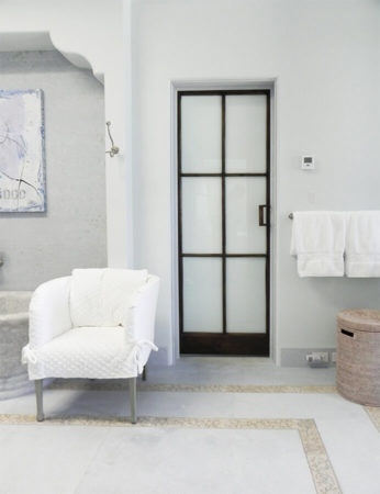 filter_Bathroom Door