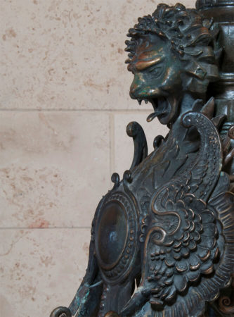 filter_Lion Finial Metal Sculpture